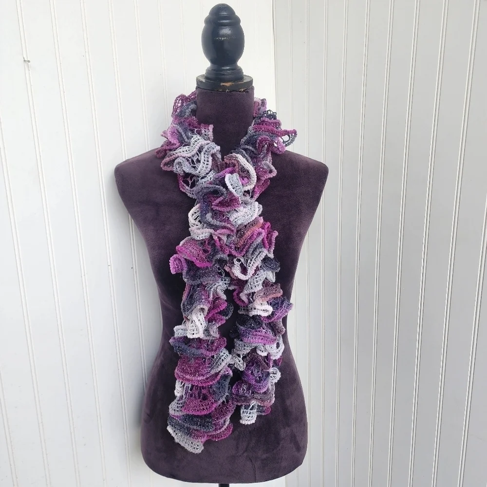 Fashion Sashay Scarf Purple Tiered Ruffle Open Knit Fairycore Romantic 52